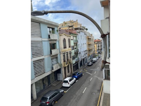 Apartamento T2 em Cedofeita, Santo Ildefonso, Sé, Miragaia, São Nicolau e Vitória, Porto