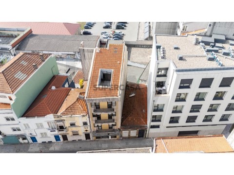 Gebouw Op Cedofeita, Santo Ildefonso, Sé, Miragaia, São Nicolau e Vitória, Porto