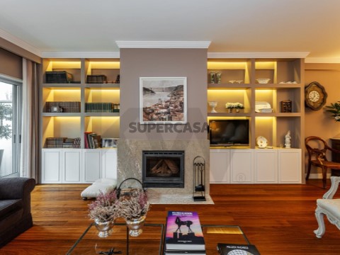 Apartamento T5 em Lordelo do Ouro e Massarelos, Porto