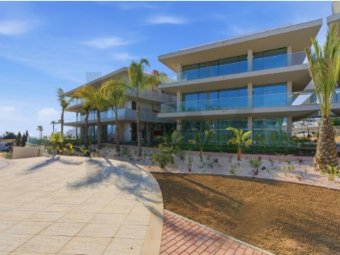 Apartamento T2 em Lagoa e Carvoeiro, Lagoa