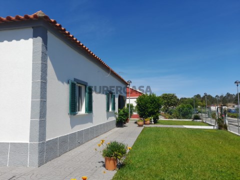 Moradia T3 - exterior