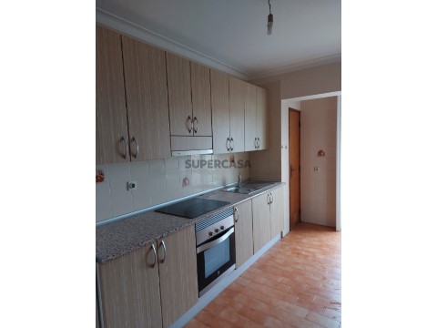 Apartment 3 Zimmer auf Rua da Calçada, Vila e Roussas