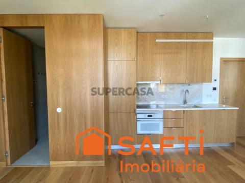 ApartamentoT1 Arrenda-se no Centro de Viseu Rossio Piso2 Serafim Faro Consultor 1