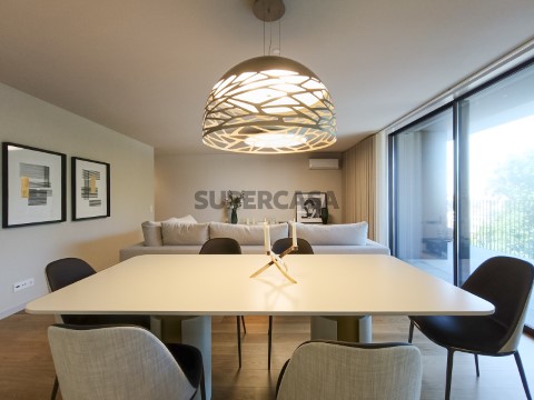 Venda Apartamento T4 com varanda - Jardins da Arrábida - VILA NOVA DE GAIA