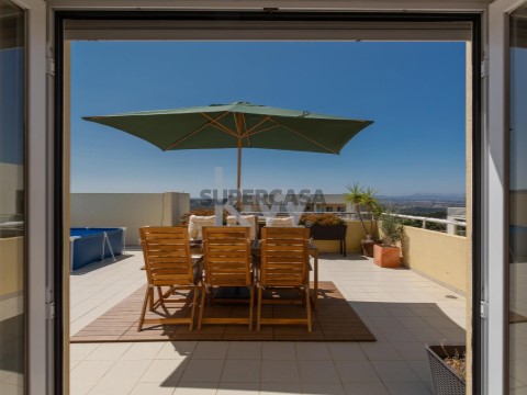 Apartamento T3 em Carvoeira, Mafra