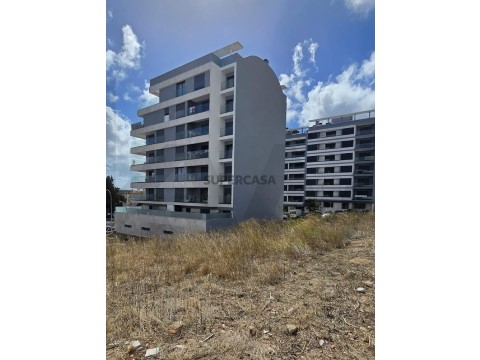 Terreno em Venteira, Amadora