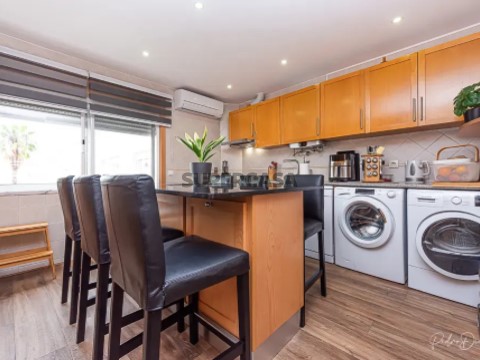 Apartamento T2 em São Sebastião, Setúbal
