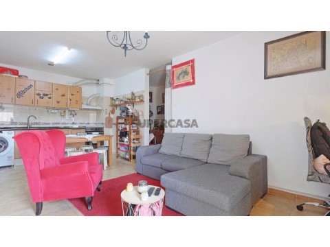 Apartamento T2 em São Sebastião, Setúbal