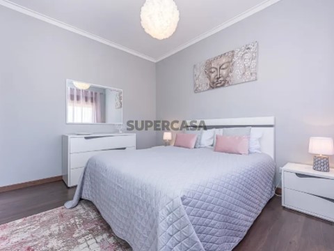 Apartamento T3 em São Sebastião, Setúbal