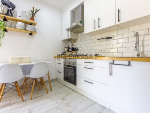 Apartamento T3 em Almada, Cova da Piedade, Pragal e Cacilhas, Almada