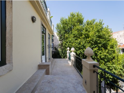 Apartamento T2 em Misericórdia, Lisboa