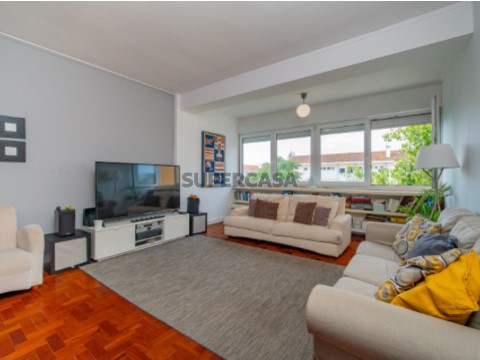 Apartamento T3 em Olivais, Lisboa