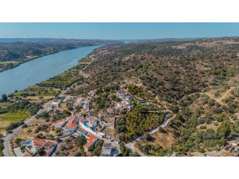Terreno em Alcoutim e Pereiro, Alcoutim