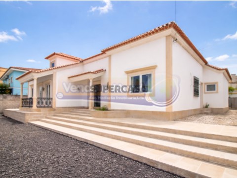 Moradia T7 em Benavente, Benavente