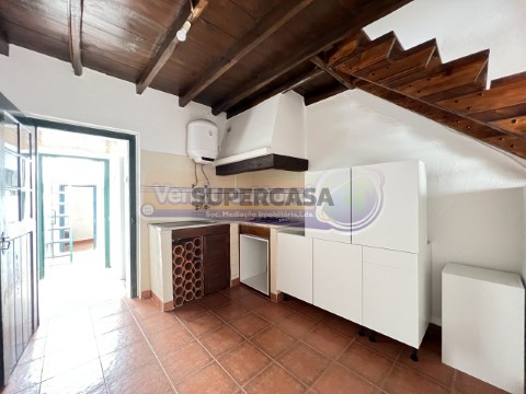Moradia T1 na Rua das Portas do Sol, Benavente