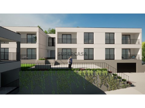 Apartamento T1+1 na Rua do Sobreiro, Vila Frescainha (São Pedro)