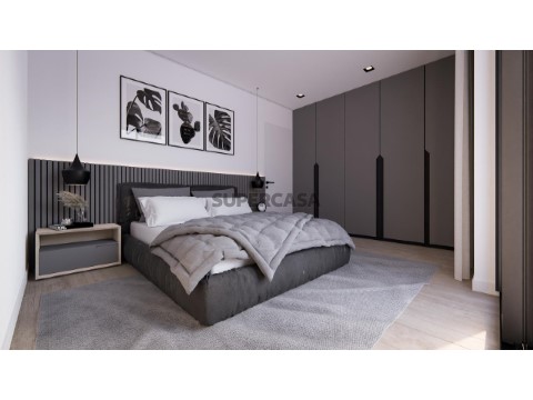 Apartamento T2 na Rua do Sobreiro, Vila Frescainha (São Pedro)