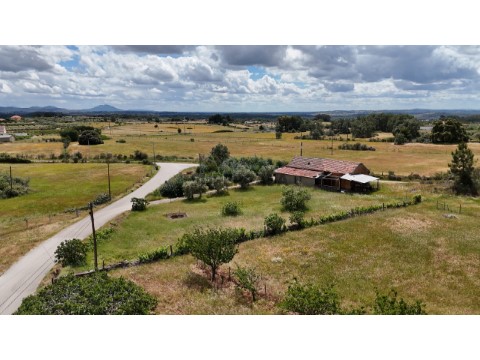 Quinta T1+1 em Vale de Prazeres e Mata da Rainha, Fundão