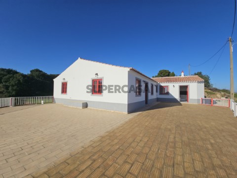 Casal T4 em Tavira (Santa Maria e Santiago), Tavira