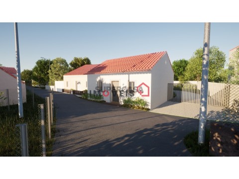 Moradia T2 em Calvaria de Cima, Porto de Mós