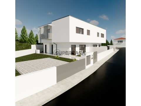Maison Jumelée 3 Chambres au Valença, Cristelo Covo e Arão, Valença