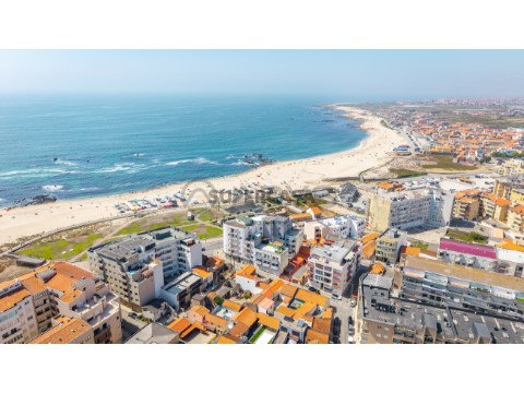 Apartamento T4 em Aver-o-Mar, Póvoa de Varzim