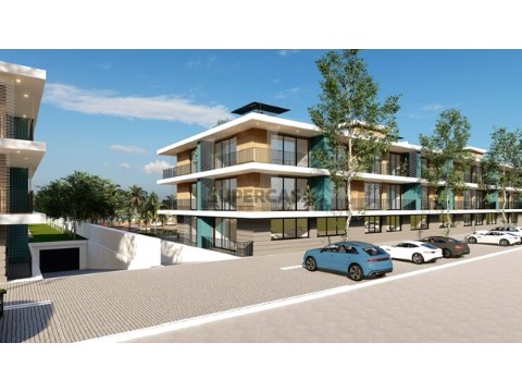 APARTAMENTO, PRÉDIO LATERAL
