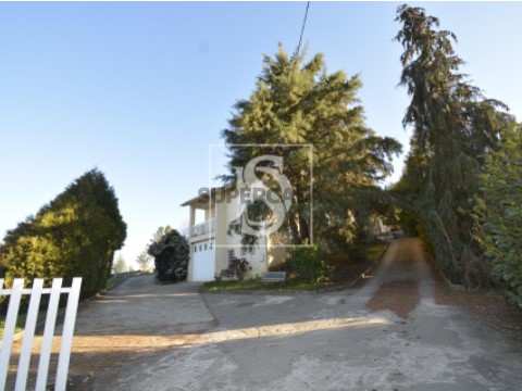 Moradia Isolada T5 em Donai, Bragança