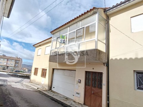 Moradia T3 em Samil, Bragança