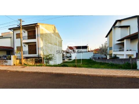 Terreno em Sé, Santa Maria e Meixedo, Bragança
