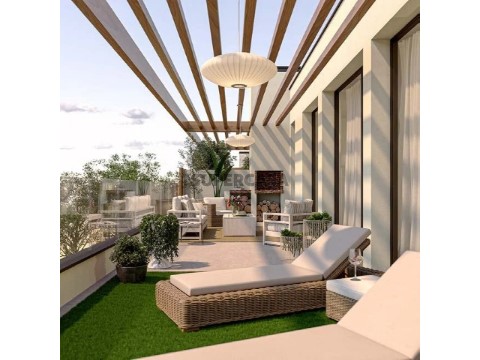 Apartamento T2 em Urbanização Portela da Vila, União Freguesias Santa Maria, São Pedro e Matacães