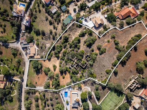 Vende se - terreno com ruina - algarve - santa barbara de nexe