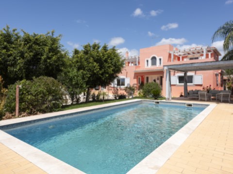Moradia- 5 Quartos- Venda- Almancil - Hometown Properties
