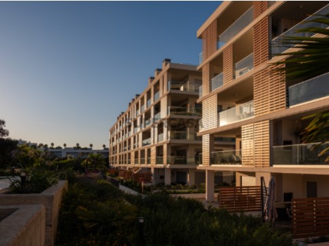 Vende se - Penthouse T3 - Albufeira - Hometown Properties