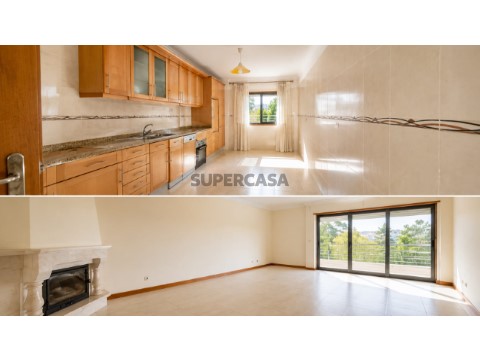 Apartamento T3 na Rua José Cunha Bastos, Mina de Água