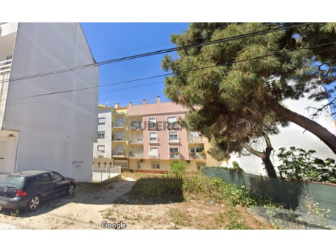 Lote Prédio em Quinta do Conde, Sesimbra