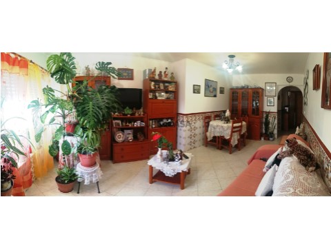 Apartamento T3 em Praça Aristides Mendes, Caparica e Trafaria