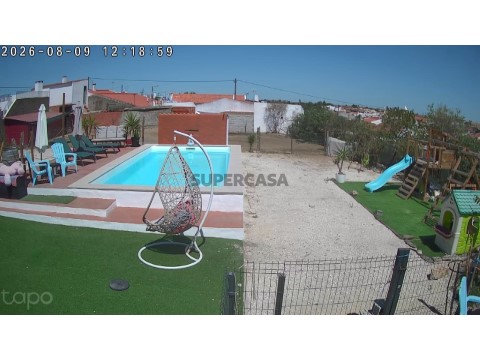 Quintas e casas rústicas T3 na Rua da Escola, Campo e Campinho