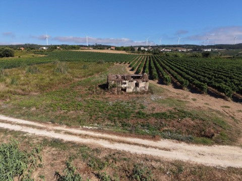 Terreno Urbanizável em EN9, Carvoeira e Carmões