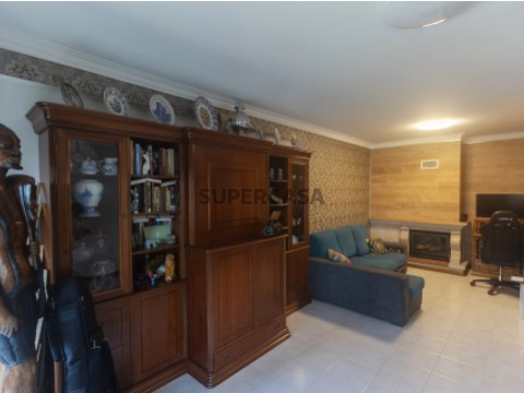 Apartamento T3 na Rua de Santa Justa, São José de São Lázaro e São João do Souto