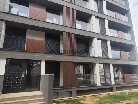 Apartamento T2 na Rua Nova de Corim, Águas Santas