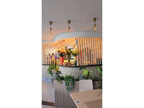 Espaço comercial em Valongo, Valongo