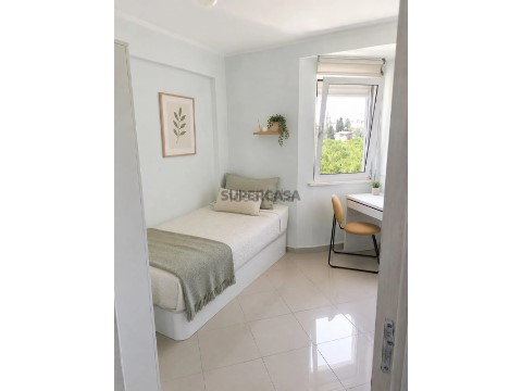 Quarto em Olivais, Lisboa