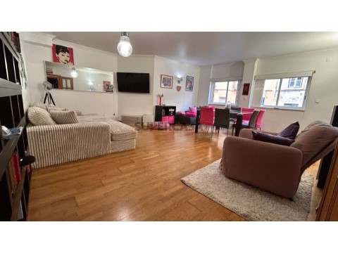 Apartamento T2 em Penha de França, Lisboa