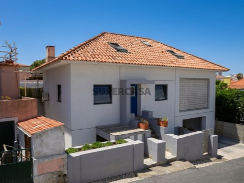 Maison 3 Chambres au Cascais e Estoril, Cascais