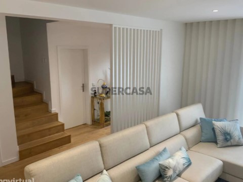 Moradia T3 em Calvaria de Cima, Porto de Mós