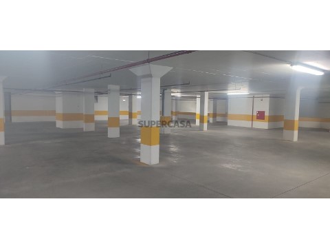 Garagem em Barreiro e Lavradio, Barreiro
