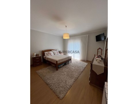 Apartamento T3 em Oliveira do Bairro, Oliveira do Bairro