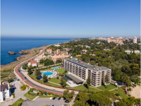 Apartamento T1 na Rua Frei Nicolau de Oliveira, Cascais e Estoril
