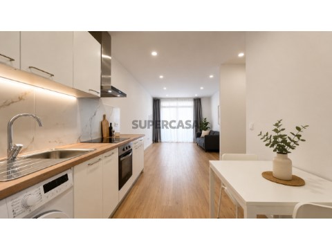 Apartamento T1 na Rua dos Namorados, Cantanhede